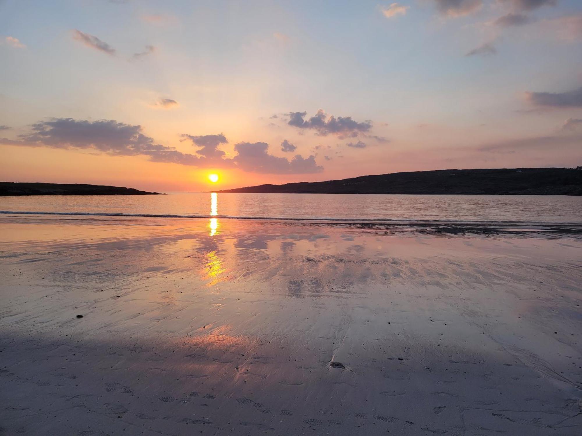 Roundstone Retreats Islandview Bed and Breakfast Buitenkant foto